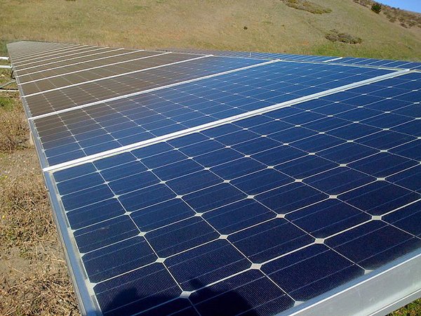照片: 太陽能發電不但有利環保，也可為「一帶一路」項目投資者帶來商機。