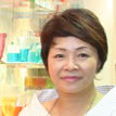 曾丽珍，总经理，得宝塑胶实业有限公司 (香港)