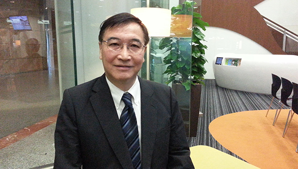 张念坤 张念坤