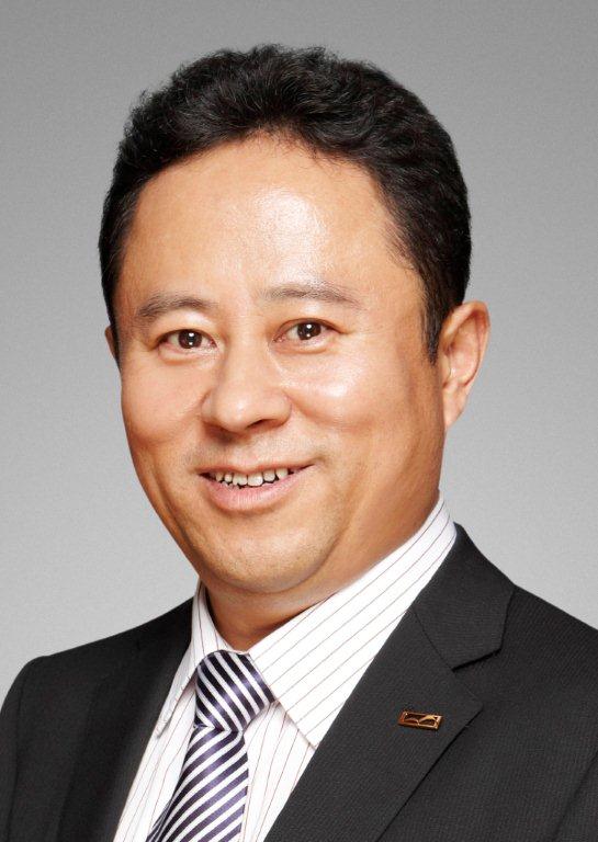 李亚东 李亚东