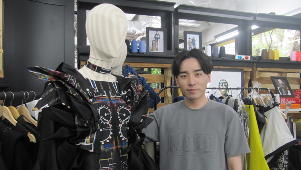 徐逸升(Angus Tsui) 徐逸升(Angus Tsui)
