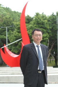雷鼎呜 雷鼎呜