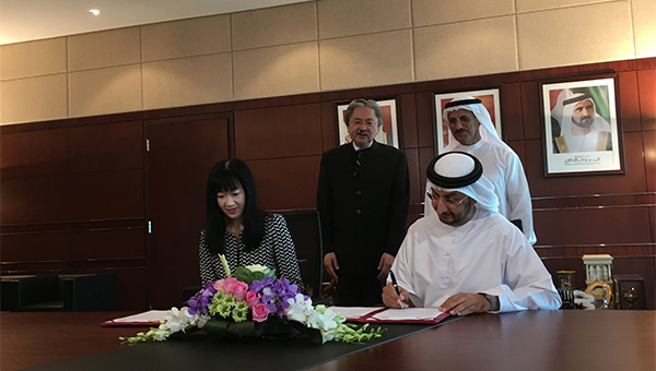 方舜文、曾俊华、Abdullah Ahmed Al Saleh及Sultan Bin Saeed Al Mansoori 方舜文、曾俊华、Abdullah Ahmed Al Saleh及Sultan Bin Saeed Al Mansoori