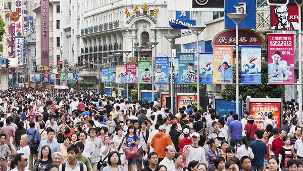 庞大的内地市场是商家必争之地 庞大的内地市场是商家必争之地