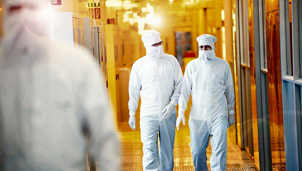 技术专才结合先进设备 技术专才结合先进设备