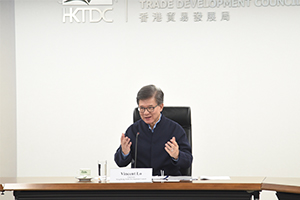 罗康瑞 罗康瑞