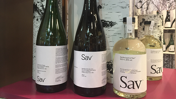 Sav™ Sparkling独特气泡酒(中) Sav™ Sparkling独特气泡酒(中)