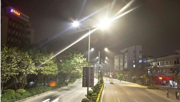 LED LED
