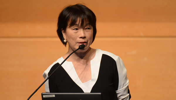 Lung Ying Toi 龍應台 Lung Ying Toi 龍應台