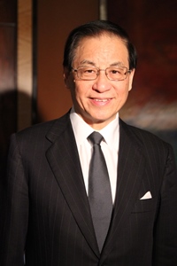 劉明康 劉明康