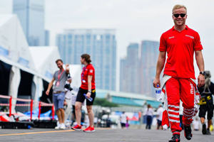 Felix Rosenqvist Felix Rosenqvist