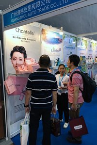 In demand: overseas cosmetics In demand: overseas cosmetics