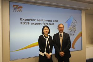 Nicholas Kwan (right) and Alice Tsang Nicholas Kwan (right) and Alice Tsang
