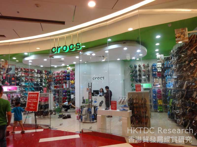 圖: 泗水大型商場內的國際品牌 (2)