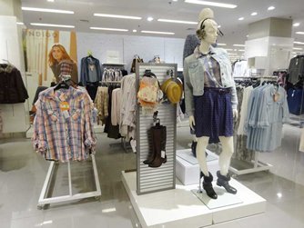 图: 马莎提供年轻款式