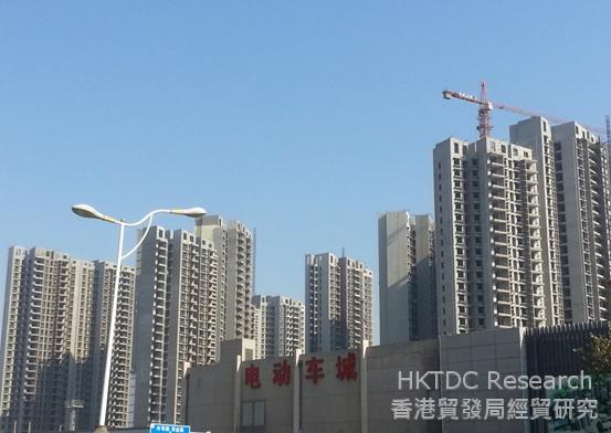 Photo: A new residential project being built near Mianfang Road in Zhongyuan District