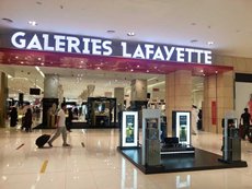 图: 迪拜购物中心的老佛爷百货(Galeries Lafayette)