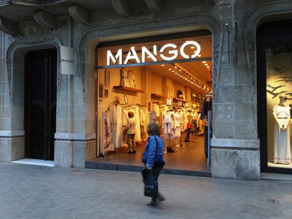 相片:MANGO是著名的跨國品牌