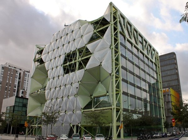 相片:「巴塞羅那流動通訊軟著陸」位於22@區的Media-TIC Building大樓