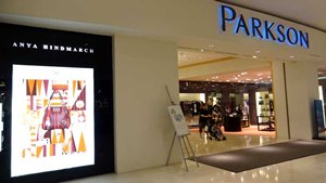 圖: 百盛在吉隆坡的店舖 圖: 百盛在吉隆坡的店舖