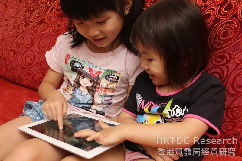 Photo: Children are playing iPad games