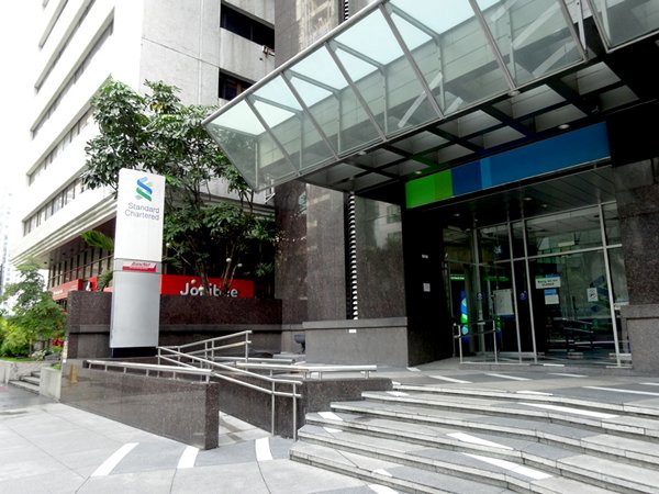 Photo: Foreign lenders are now allowed to acquire an entire stake in a local bank Photo: Foreign lenders are now allowed to acquire an entire stake in a local bank