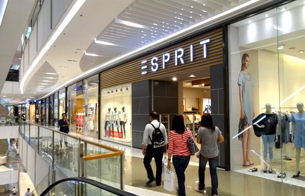圖: 設於馬尼拉大都會一家商場內的Esprit店舖 圖: 設於馬尼拉大都會一家商場內的Esprit店舖