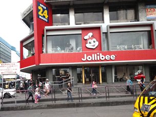 圖: 菲律賓知名快餐連鎖店「快樂蜂」透過特許經營拓展業務。 圖: 菲律賓知名快餐連鎖店「快樂蜂」透過特許經營拓展業務。