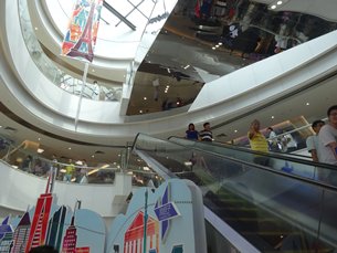 Photo: Funsens Experience Center is located on the 2nd and 3rd floors of a shopping mall. Photo: Funsens Experience Center is located on the 2nd and 3rd floors of a shopping mall.