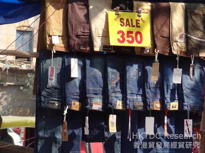 Photo: Counterfeit products are found in many unorganised retail areas