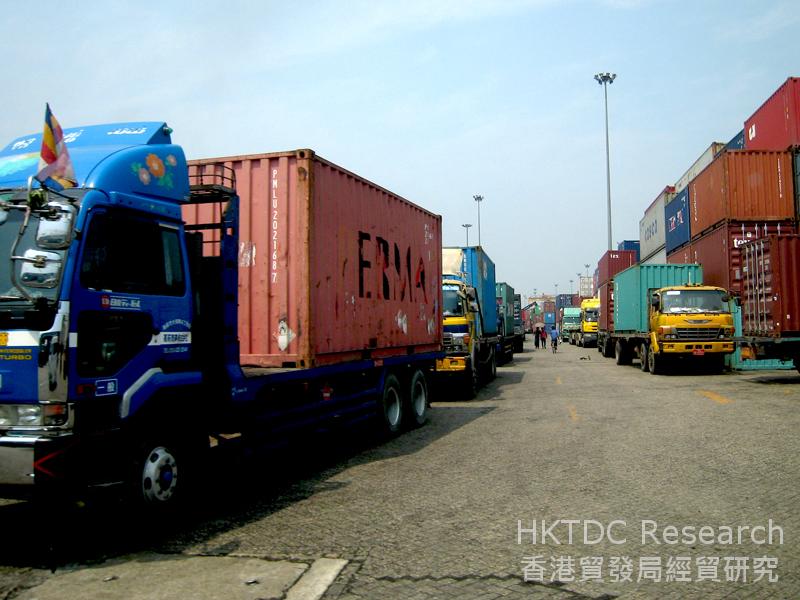Photo: Traffic jam at the Asia World Port Terminal 