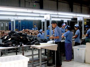 圖: 一家鞋廠從中國進口大部分原料 圖: 一家鞋廠從中國進口大部分原料
