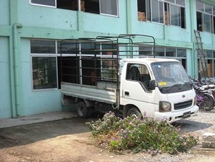 Photo: Factories often use small trucks to transport cargo, increasing congestion