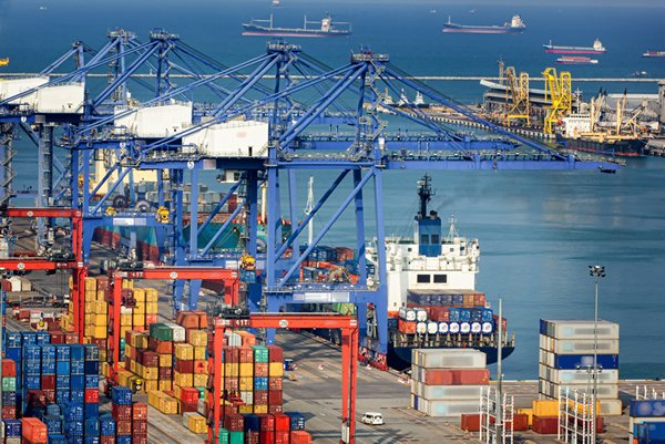 相片:中國企業近年積極投資海外。 相片:中國企業近年積極投資海外。