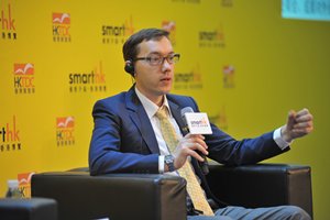 相片:邓亚力先生指出通过联合投资伙伴,中资企业可将其业务进一步扩展。 相片:邓亚力先生指出通过联合投资伙伴,中资企业可将其业务进一步扩展。