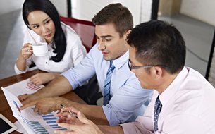 Photo: Hong Kong is the preferred services platform for enterprises in western China Photo: Hong Kong is the preferred services platform for enterprises in western China