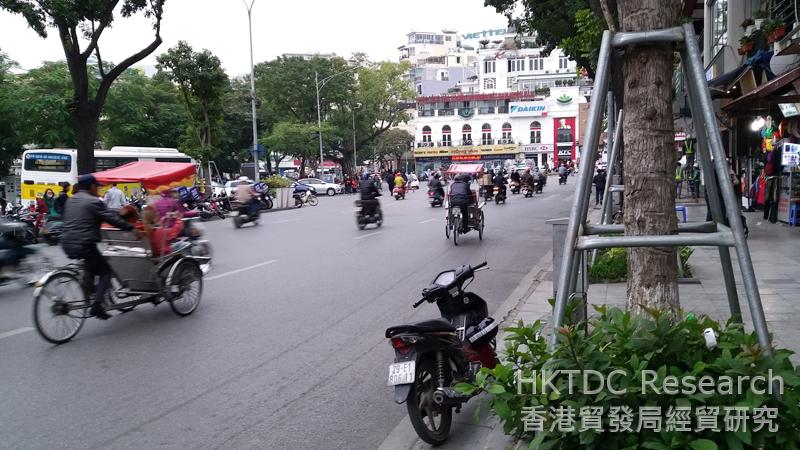 Photo: Vietnam will bring the country’s transportation infrastructure up to international standards.
