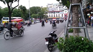 相片：越南希望提升交通运输基础设施达国际标准(二)。