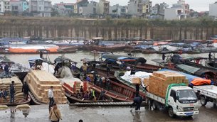 Photo: Border trading activities at Dongxing Port. Photo: Border trading activities at Dongxing Port.