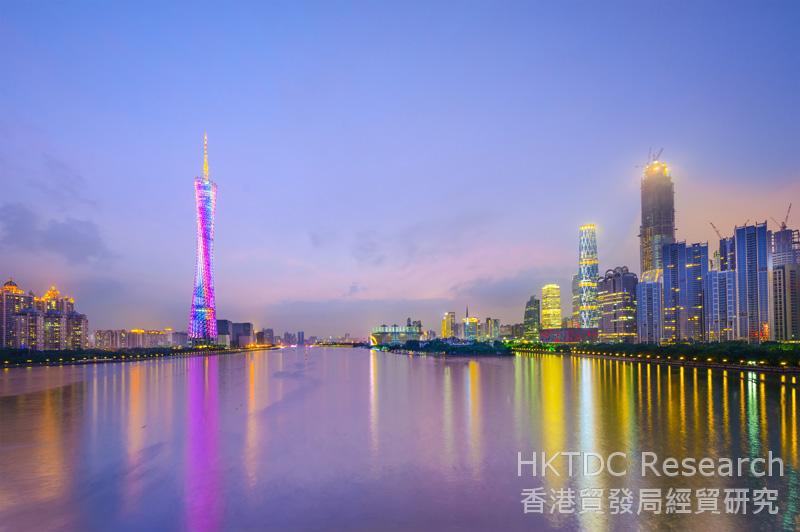 相片﹕粤港两地可加强合作协助产业进一步升级(一)。