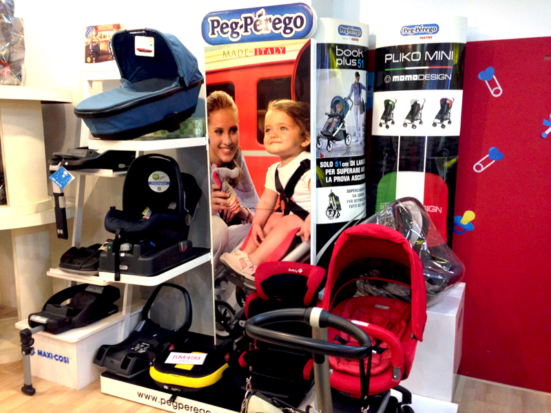 Photo: International baby stroller brands are popular in Kuala Lumpur (1). Photo: International baby stroller brands are popular in Kuala Lumpur (1).