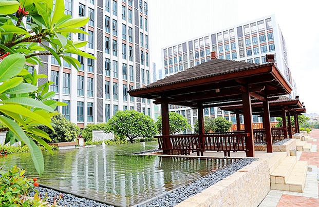 相片:泰成逸園裡的户外庭園 相片:泰成逸園裡的户外庭園
