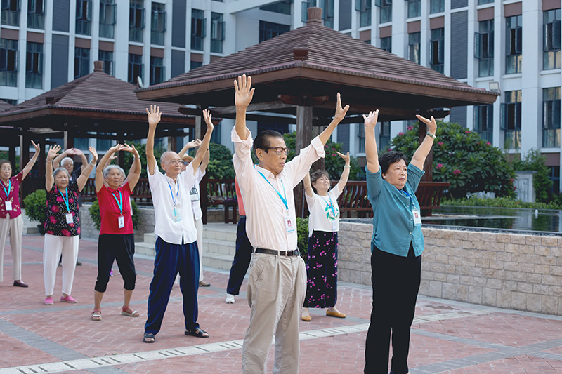 相片:老人正在參加養老院內舉辦的文娛活動 (2) 相片:老人正在參加養老院內舉辦的文娛活動 (2)