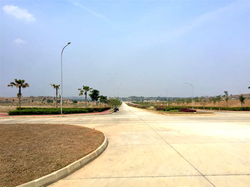 Photo: Well paved roads and greenery in Karawang New Industry City. Photo: Well paved roads and greenery in Karawang New Industry City.