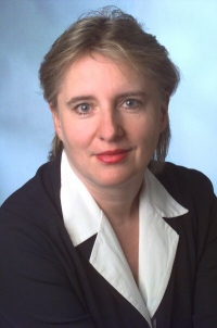 Dr. <b>Sabine Stricker-Kellerer</b>, Senior China Counsel, Freshfields Bruckhaus ... - 43302S2