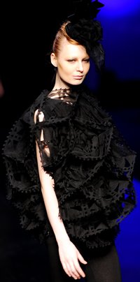 35. Hong Kong Young Fashion Designers’ Contest 2011 35. Hong Kong Young Fashion Designers’ Contest 2011