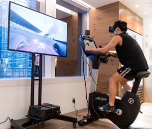 Pure Fitness Innovation Lab VR Fitness Bike Pure Fitness Innovation Lab VR Fitness Bike
