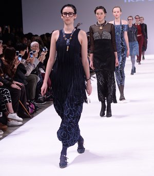 Hong Kong Fashion Week Fall and Winter Catwalk 2 Hong Kong Fashion Week Fall and Winter Catwalk 2