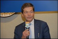 Professor Christian Brechot Professor Christian Brechot