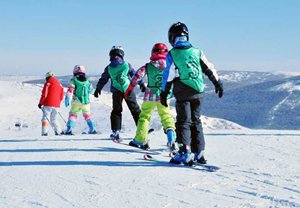 Chine : le boom de l'industrie du ski ouvre de nouveaux horizons Chine : le boom de l'industrie du ski ouvre de nouveaux horizons